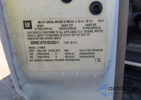 2001 Chevrolet Suburban 1500 Lt z USA, uszkodzony, nr VIN 3GNEC16T91G238311